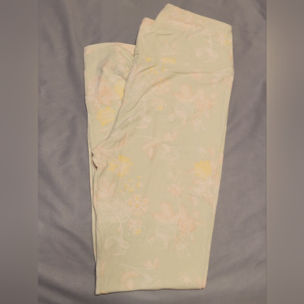 Lularoe Leggings Women OS Spring colors